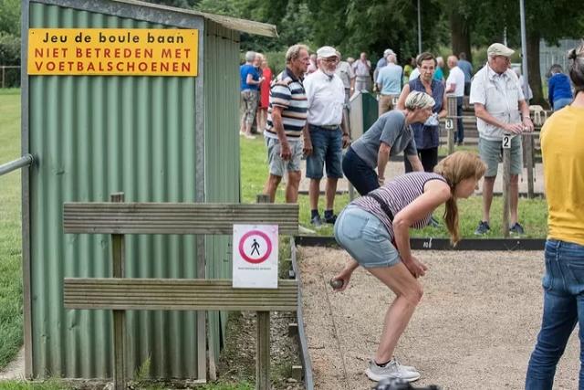 Wekelijks vakantiegevoel bij jeu de boules in Beesd